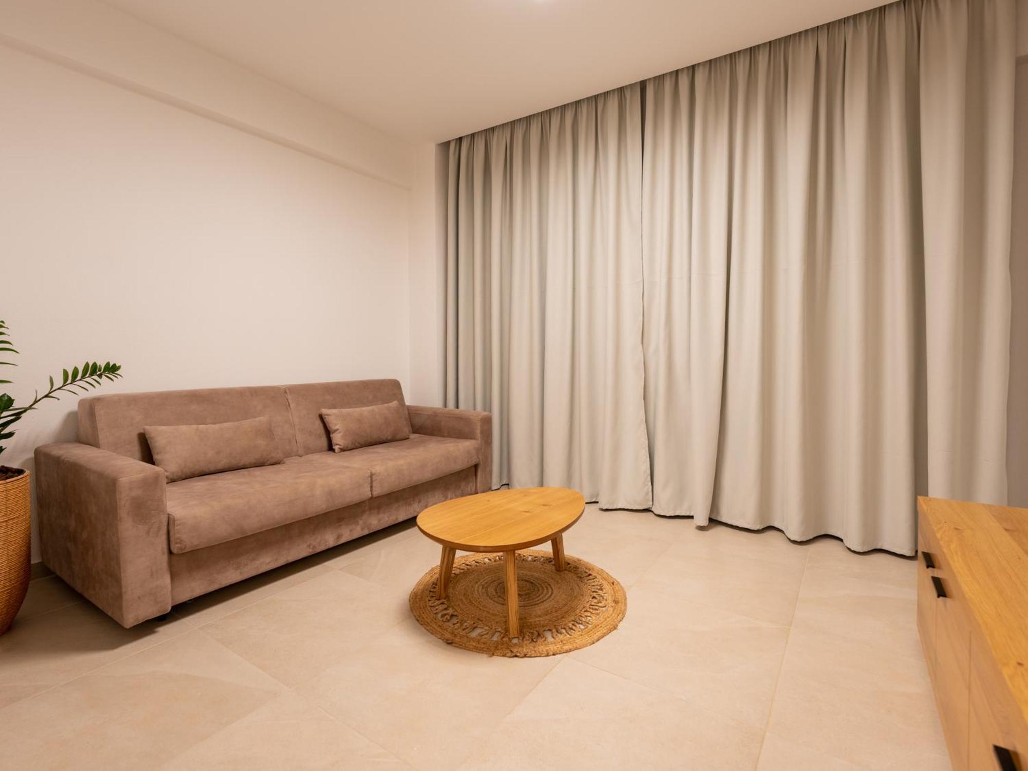 Antony'S Luxury Apartments Nikiti  Extérieur photo