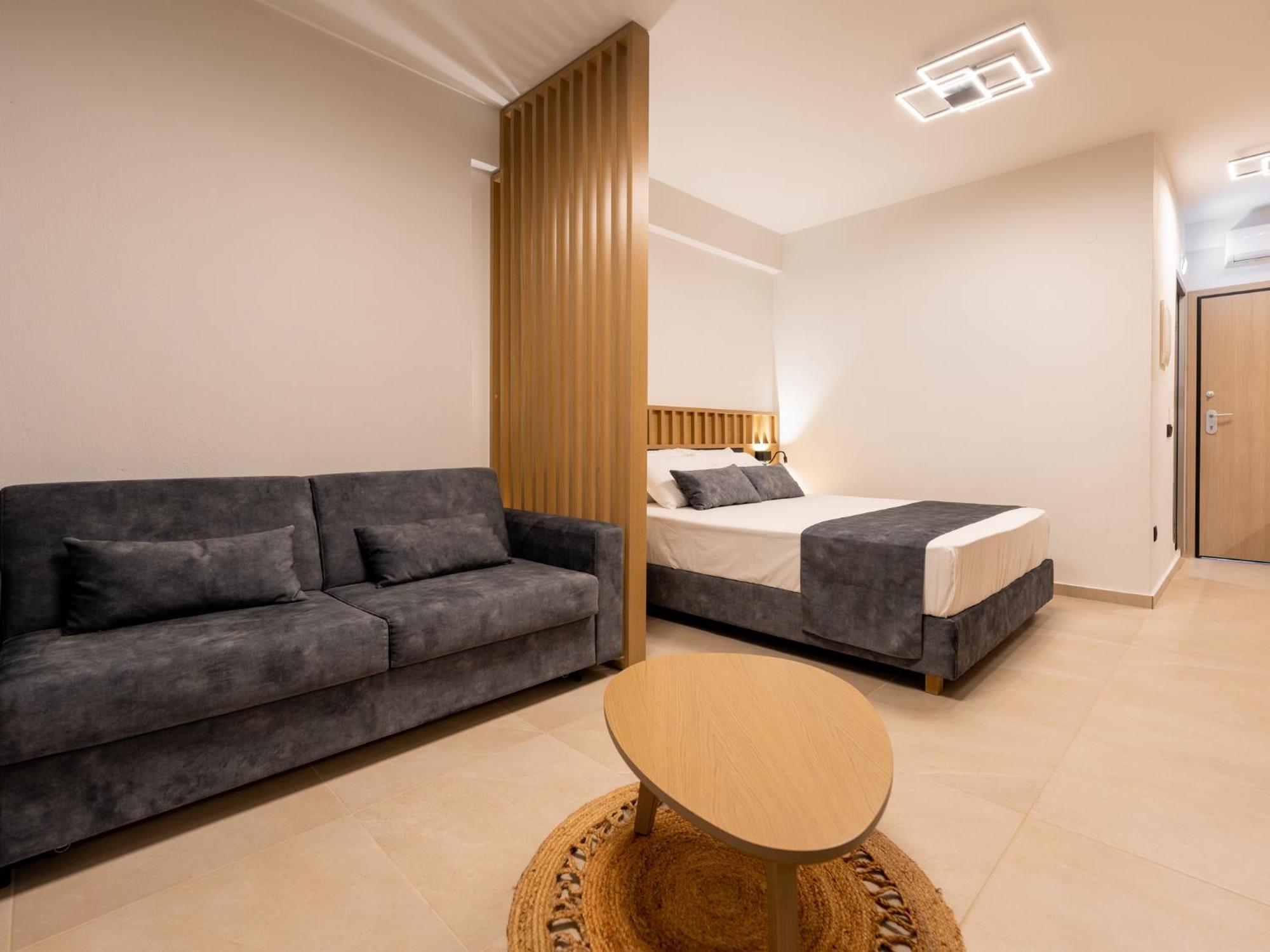 Antony'S Luxury Apartments Nikiti  Extérieur photo